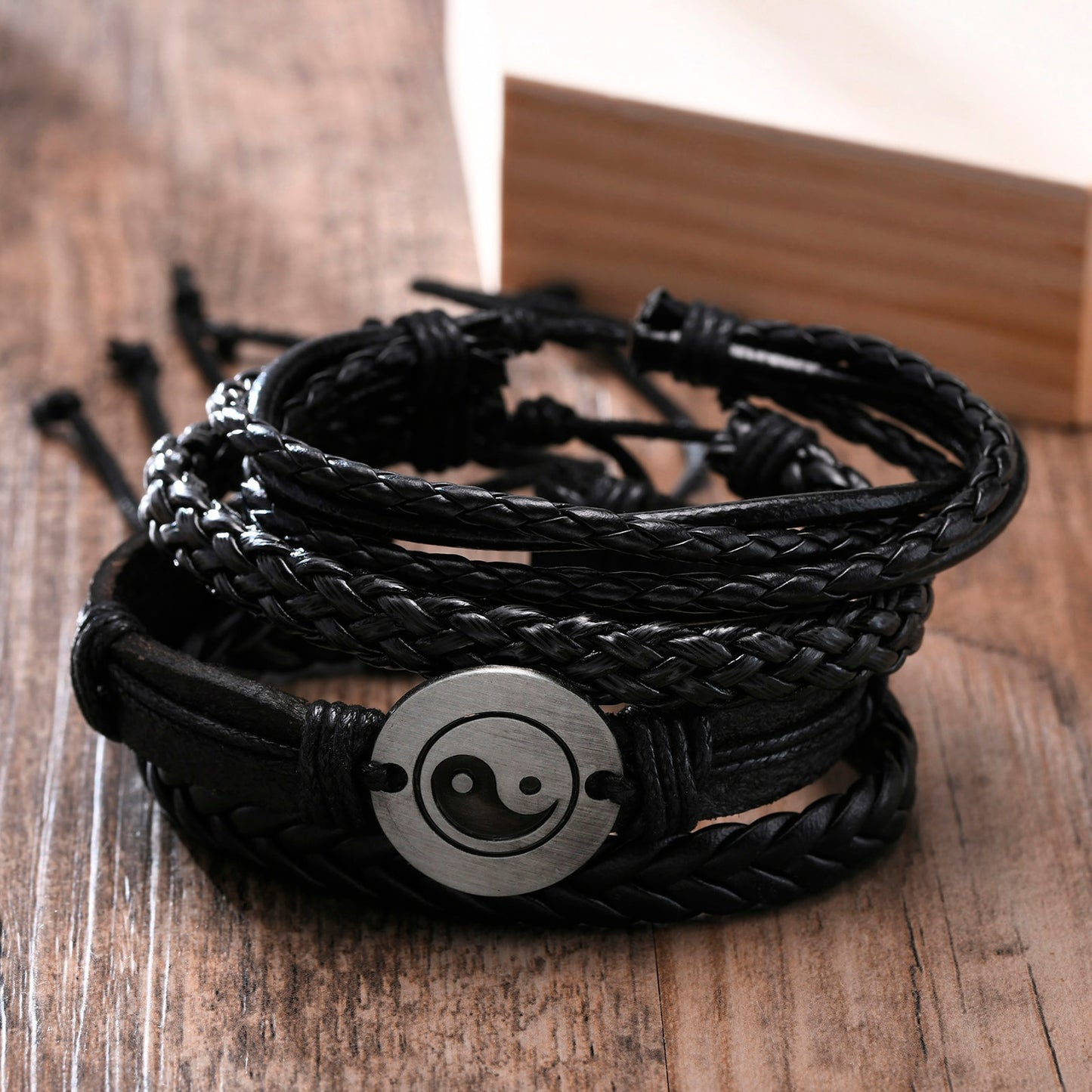4Stk/ Set geflochtenes Wickelleder, Armbänder für Männer